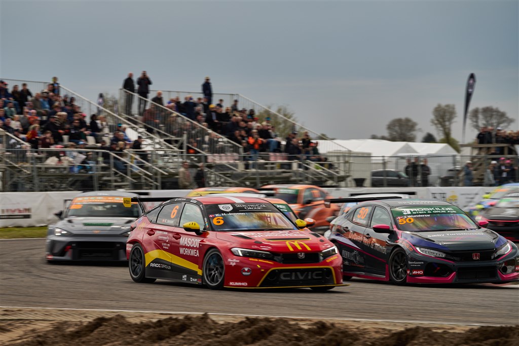 Hvem er bedst når mørket falder på?
(Foto: TCR Denmark)